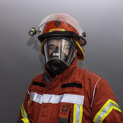 Wehrleiter mit Atemschutz